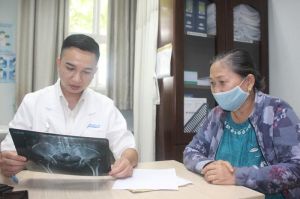 2 bệnh viện tuyến tỉnh được tăng thẻ BHYT khám chữa bệnh ban đầu