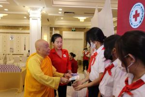 Đồng hành cùng chính quyền thực hiện công tác an sinh xã hội