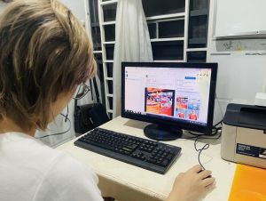 Ứng xử văn hóa trên MXH, trước hết là tôn trọng chính mình