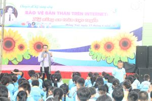 Trang bị kỹ năng an toàn trên internet cho thiếu nhi