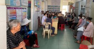 Tự ý dùng thuốc, nhiều người phải nhập viện cấp cứu