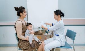 Việt Nam được hỗ trợ khẩn cấp 185,7 ngàn liều vaccine 5 trong 1