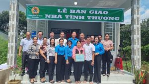 Hỗ trợ 80 triệu đồng xây dựng nhà tình thương cho đoàn viên khó khăn