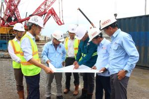 Đoàn công tác Cục Giám định nhà nước về chất lượng công trình xây dựng đi kiểm tra công trình Nhà máy nhiệt điện Nhơn Trạch 3 và 4 tại H.Nhơn Trạch.