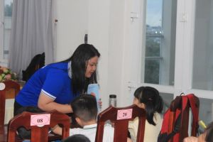 Sôi nổi lớp học hè miễn phí cho trẻ em