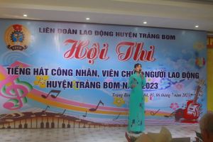 Gần 100 thí sinh tham gia hội thi tiếng hát Công nhân viên chức, người lao động