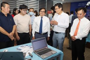 Phó Chủ tịch UBND tỉnh Nguyễn Sơn Hùng làm Chủ tịch Hội đồng Tư vấn chuyển đổi số Đồng Nai