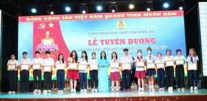 Gần 500 em học sinh được tuyên dương Học giỏi - Sống tốt