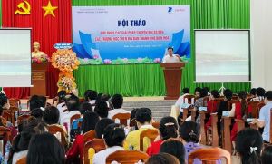 Biên Hòa: Phấn đấu 100% các trường học sẽ thanh toán không dùng tiền mặt
