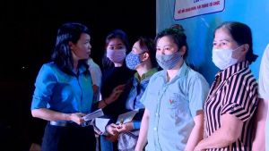 Tích cực chăm lo, ổn định đời sống người lao động