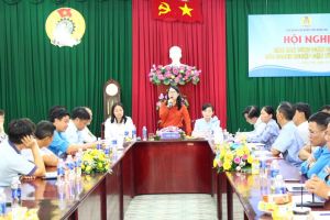 Cần thêm chính sách hỗ trợ người lao động bị ảnh hưởng việc làm