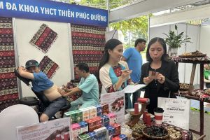 Trẻ hóa người mắc các bệnh lý về cột sống