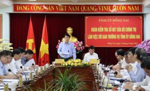 Đại tướng Lương Cường làm việc với Ban Thường vụ Tỉnh ủy