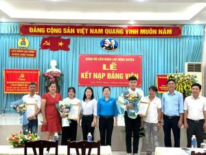 Cơ cấu đảng viên mới kết nạp đa dạng