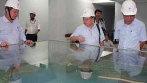 Đoàn công tác của Bộ Công thương làm việc tại thủy điện Trị An