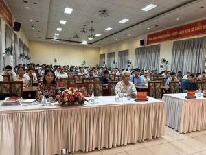 Bồi dưỡng nghiệp vụ công tác Đảng cho hơn 300 bí thư, phó bí thư các tổ chức Đảng trong doanh nghiệp