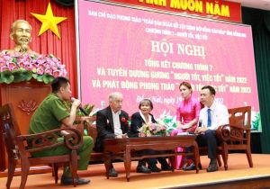 Dành lợi nhuận kinh doanh để giúp đỡ người khác