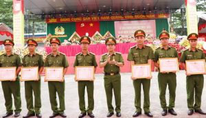 Thực hiện tốt chủ đề “Kỷ cương, đoàn kết, đột phá, hội nhập”