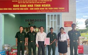 Bàn giao Nhà tình nghĩa cho cựu chiến binh tại Long Thành