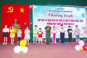 4 cặp vợ chồng quân nhân hiếm muộn, vô sinh được đề nghị hỗ trợ 200 triệu đồng do làm việc trong môi trường nặng nhọc, độc hại, nguy hiểm