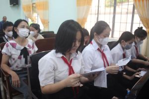 Hướng dẫn học sinh biết cách phòng ngừa bạo lực học đường
