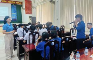 Trên 400 đoàn viên thanh niên được trang bị kiến thức về bảo hiểm xã hội, bảo hiểm y tế