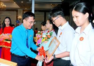 Nâng cao chất lượng cuộc sống người lao động