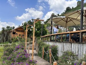 Làm du lịch cộng đồng trên nền nông thôn mới