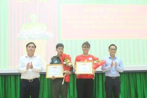 Biểu dương kịp thời tập thể, cá nhân người tốt, việc tốt