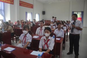 Tránh rắc rối cho trẻ em khi sử dụng mạng xã hội