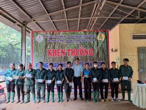 Học tập và làm theo Bác bằng những sản phẩm cụ thể