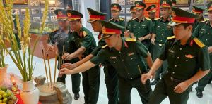 Trung đoàn Đồng Nai dâng hương nhà truyền thống nhân kỷ niệm 34 năm thành lập đơn vị