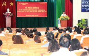 Chú trọng hơn đến công tác đào tạo, bồi dưỡng cán bộ