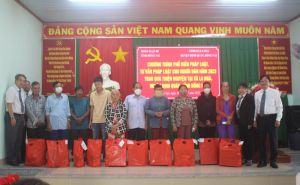 Đưa pháp luật về vùng sâu xa