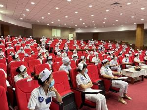 Đẩy mạnh đào tạo nhân lực ngành y tế