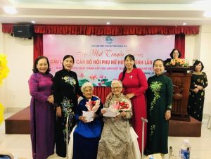 Câu lạc bộ cán bộ Hội phụ nữ hưu trí tỉnh họp mặt truyền thống lần thứ 51