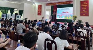 Đầu năm học, lo ngại lạm thu tiền trường