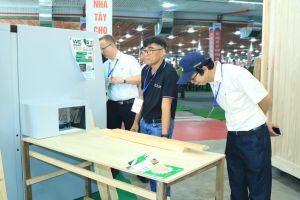 Bộ Chính trị ban hành Nghị quyết số 41 về xây dựng và phát huy vai trò của đội ngũ doanh nhân