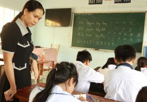 Giữ ngôn ngữ dân tộc thiểu số