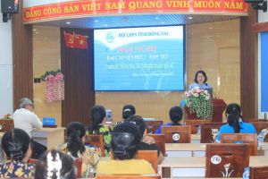 Giúp cán bộ, hội viên phụ nữ hiểu vấn đề cốt lõi của chuyển đổi số