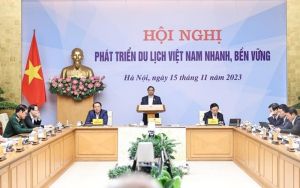 Phát triển du lịch Việt Nam nhanh, bền vững