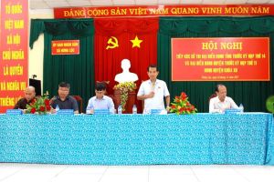 Chủ tịch HĐND tỉnh Thái Bảo tiếp xúc cử tri tại huyện Thống Nhất