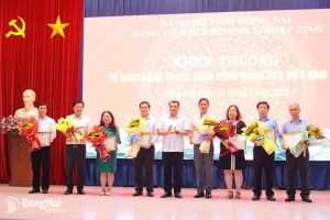 Đánh giá, xếp loại tổ chức Đảng, đảng viên phải bảo đảm sự lãnh đạo của Đảng