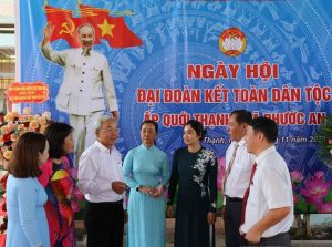 Gắn kết ý Đảng lòng dân