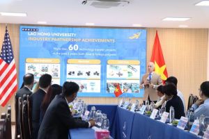 Đoàn công tác của Cục Kinh tế và Kinh doanh (Bộ Ngoại giao Hoa Kỳ) thăm Trường Đại học Lạc Hồng