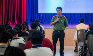 Bảo vệ an ninh Tổ quốc trong các cơ quan, đơn vị