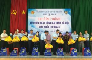 Khối thi đua X của Tổng Cục Quản lý thị trường thực hiện công tác an sinh xã hội tại H.Vĩnh Cửu