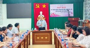 Các bệnh viện tiếp tục thiếu điều dưỡng, hộ sinh