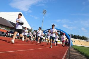 Giải chạy bộ hưởng ứng phòng, chống HIV/AIDS