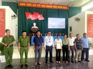 Thành lập mô hình cổng trường an toàn giao thông
